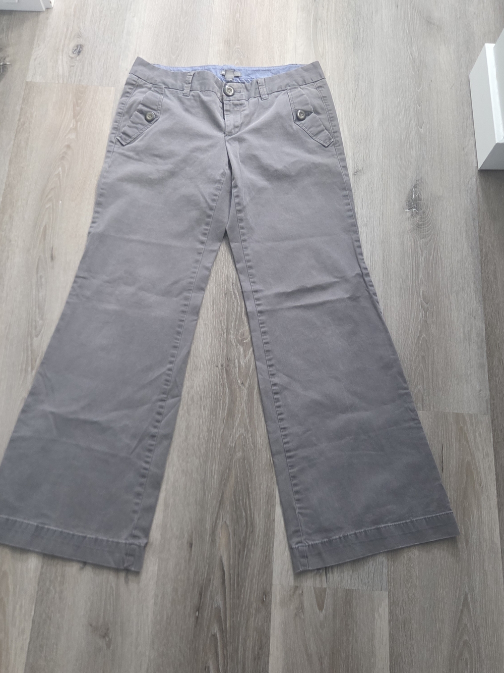 Gap - Hip Slung, Flare Leg, Gray Khakis